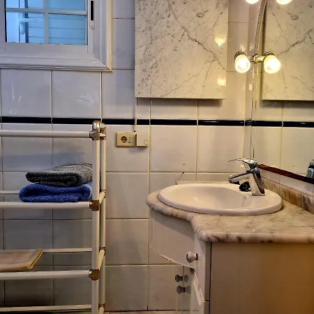 別荘 El Viejo Barco